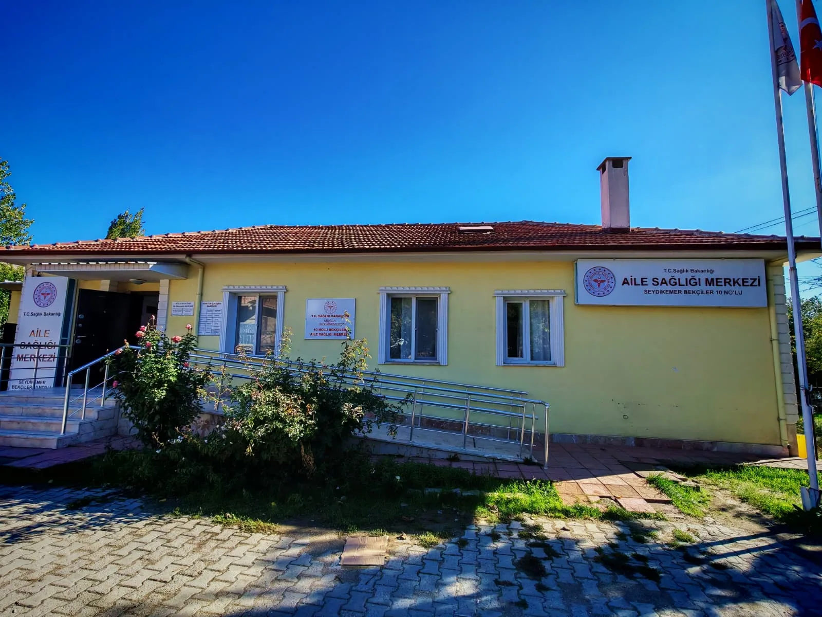 Seydikemer Bekçiler 10 No’lu Aile Sağlığı Merkezi dış cephe görünümü